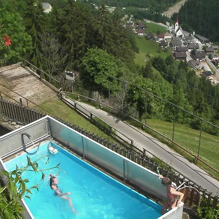 Chalet Rasnerhof Hopfgarten in Defereggen